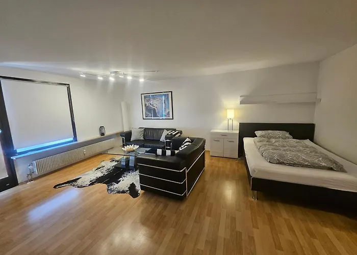 Luxury Apartments Airport Nbg